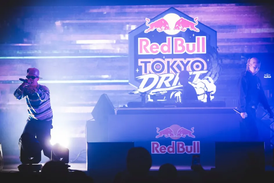 Red Bull RASENライブの様子