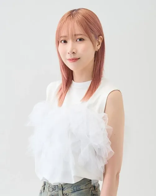 声優の青木瑠璃子さん