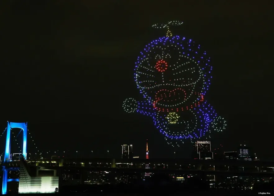 巨大ドラえもん