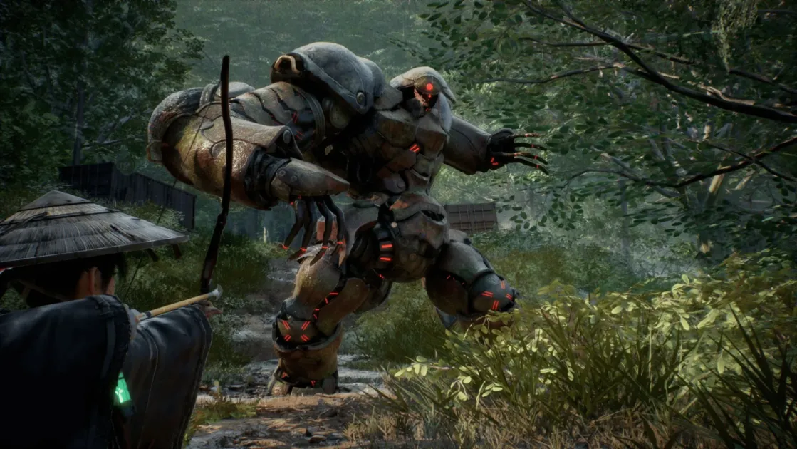 森の中で、笠をかぶった弓使いが巨大な機械仕掛けのゴーレムと対峙しているビデオゲームの戦闘シーン