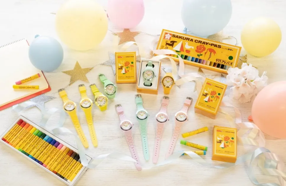 腕時計,クレパス,サクラクレパス,文房具,コラボレーション,パステルカラー,風船,お祝い,カラフル,アクセサリー,かわいい