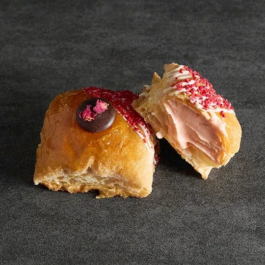 ピスタチオ生カスタードパイ