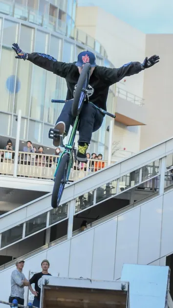 BMXパフォーマンスの様子