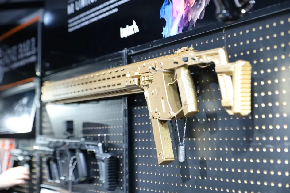 金色のKrytac製エアソフトガン