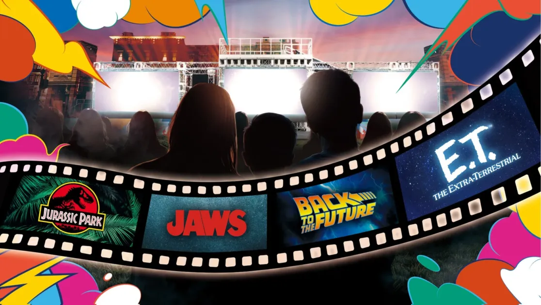 野外で映画を鑑賞する人々のイラスト