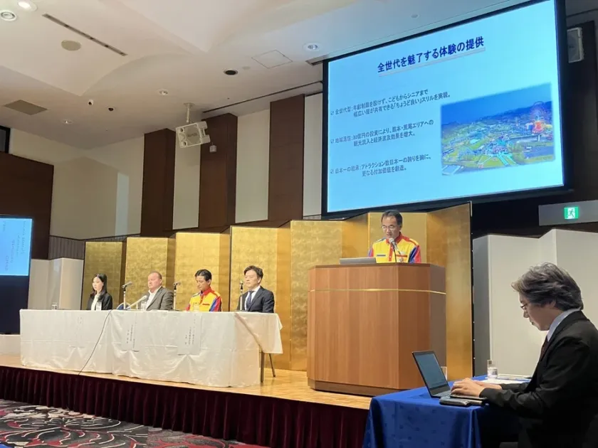 記者会見の様子