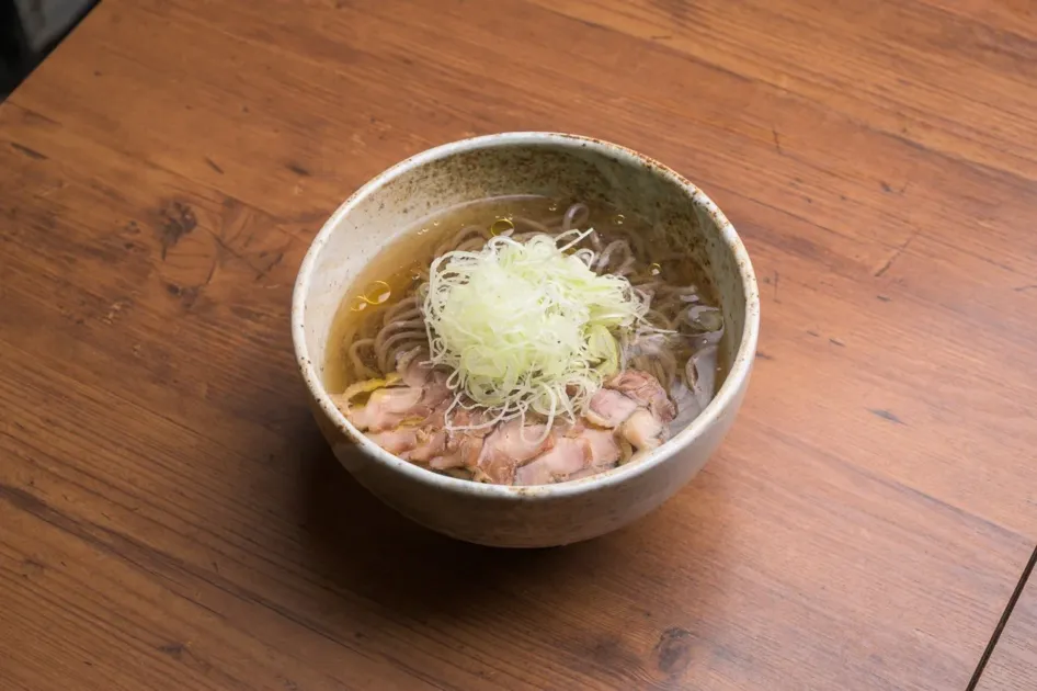 肉そば家 笑梟（フクロウ）