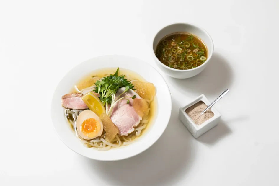 特製昆布水つけうどん