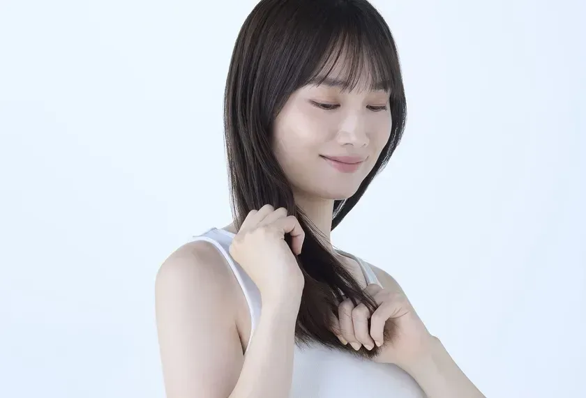 髪になじませる