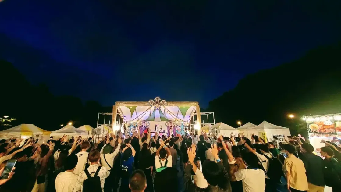 賑わうステージの様子