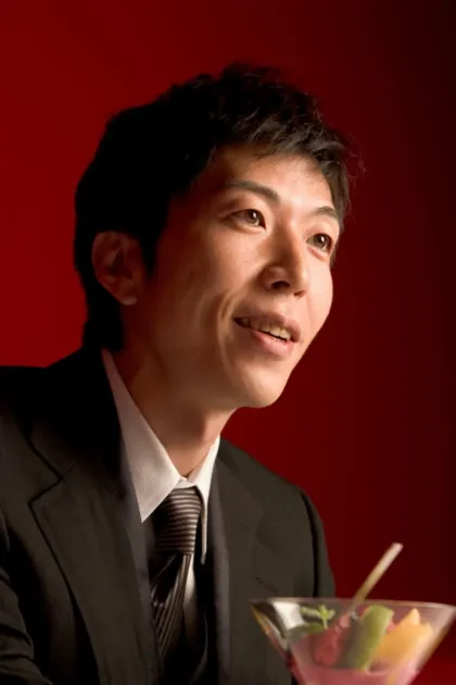 前田知洋氏