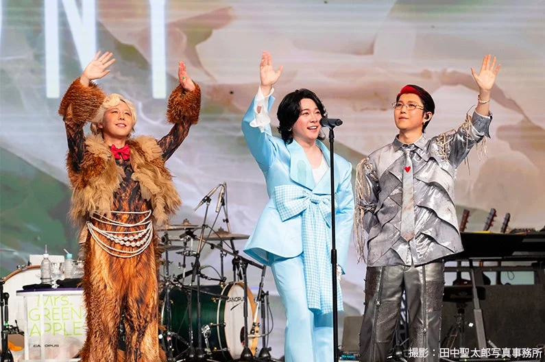 Mrs. GREEN APPLEのライブパフォーマンス