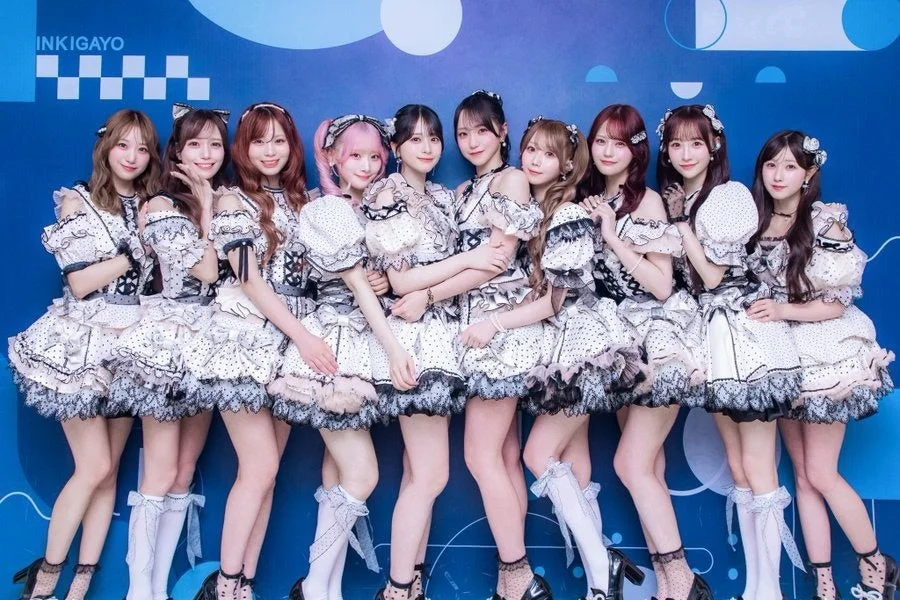 ＝LOVE、SBS「인기가요(人気歌謡)」に初出演