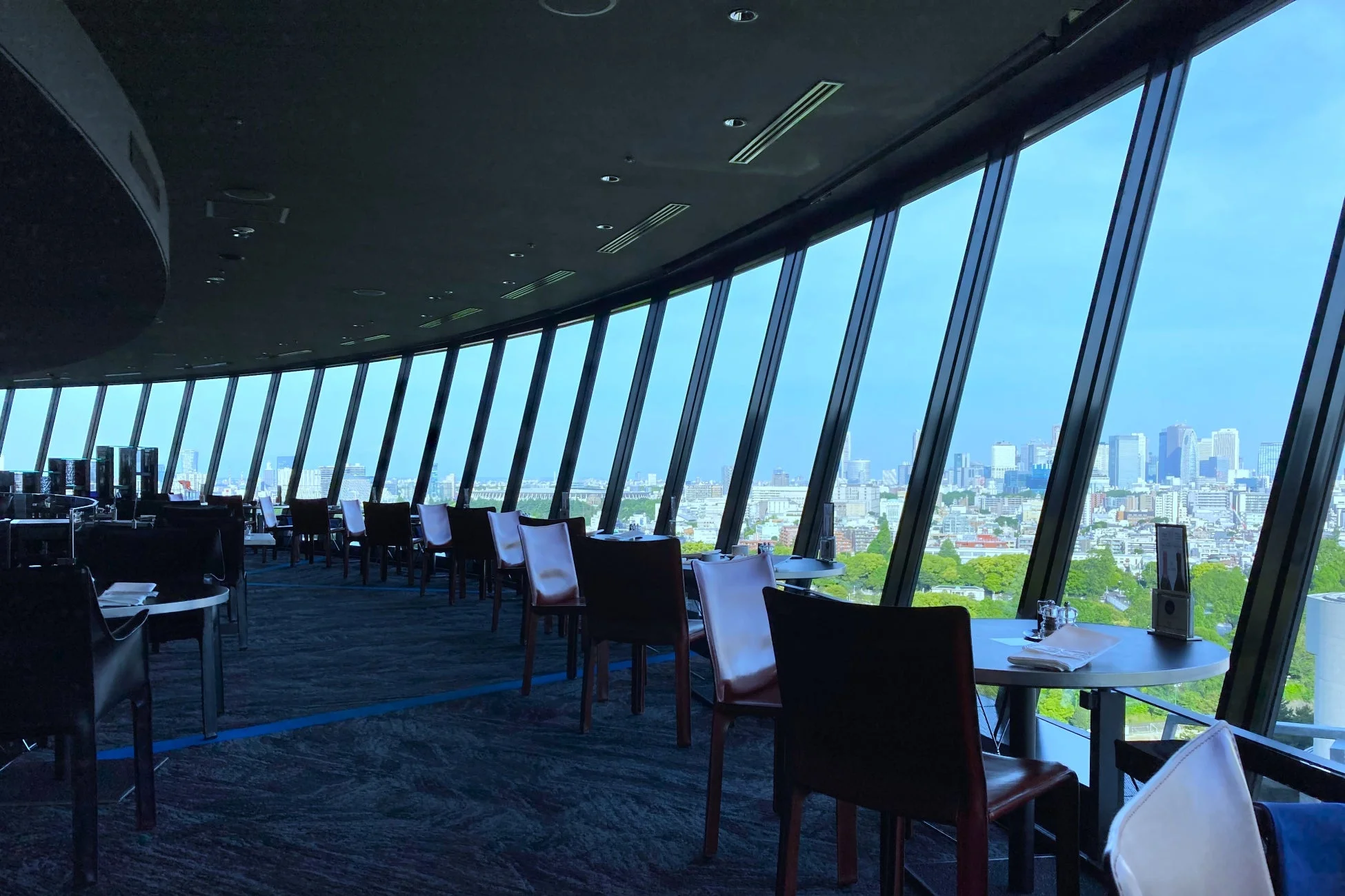 東京を一望できる360°パノラマビューの絶景ダイニング