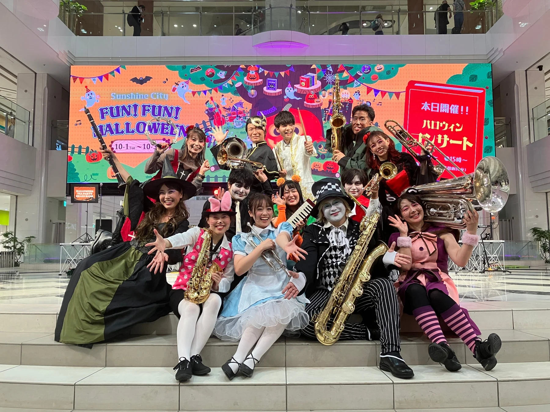 ハロウィンコンサートの出演者